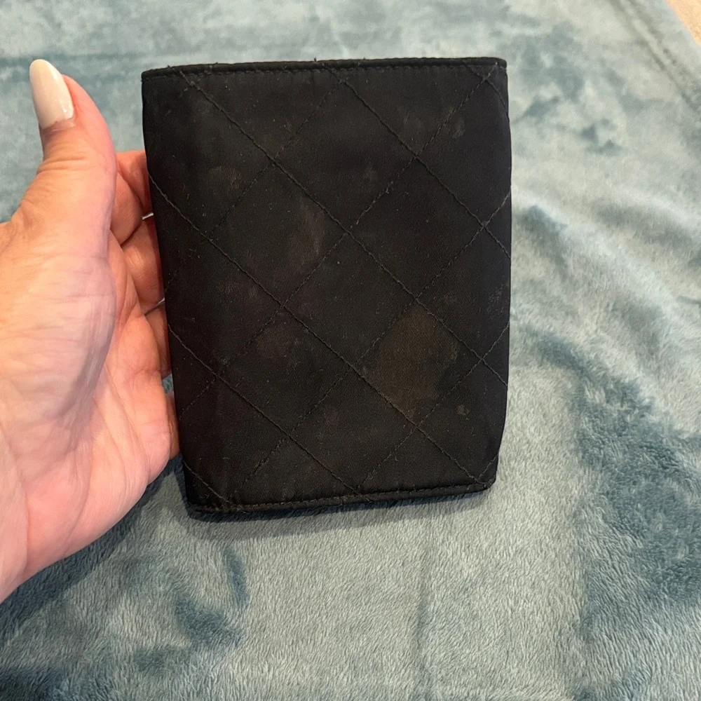 Prada Quilted Black Wallet - Picture 11 of 12